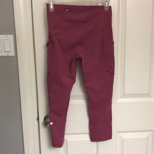 Lululemon cropped leggings
